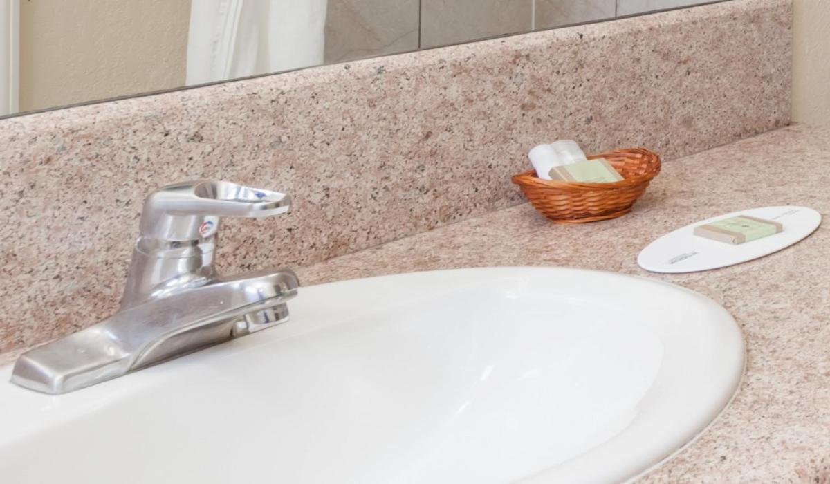 Hotel Rose Garden San Jose Kamer foto