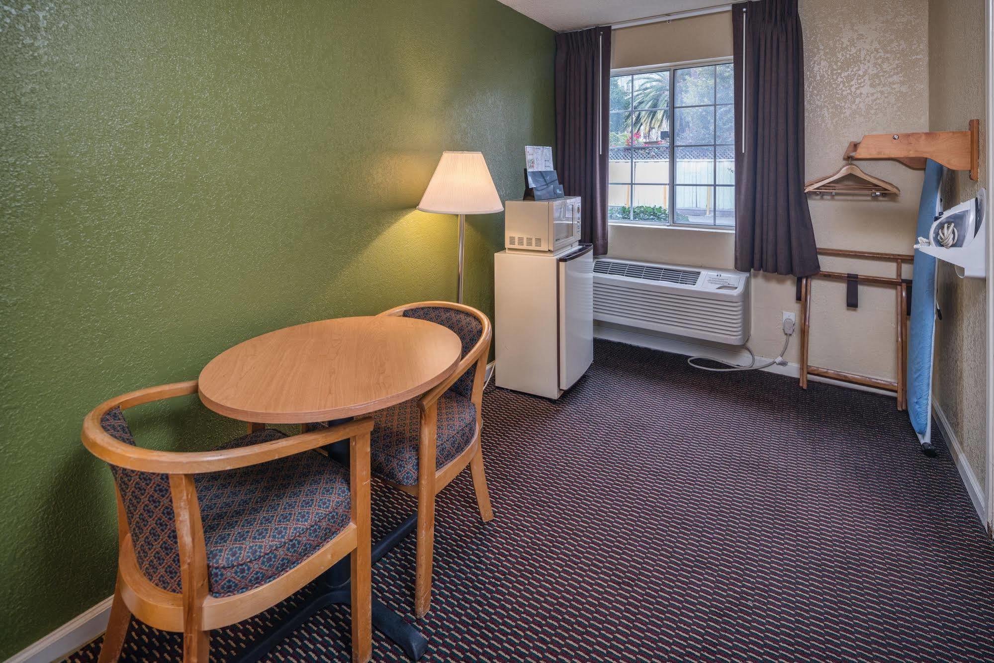 Hotel Rose Garden San Jose Buitenkant foto